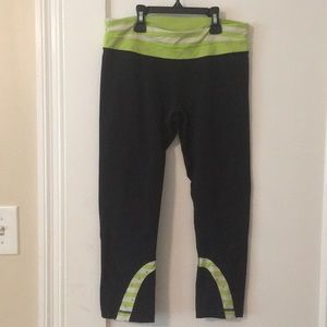 Lululemon seawheeze run inspire crop size 8